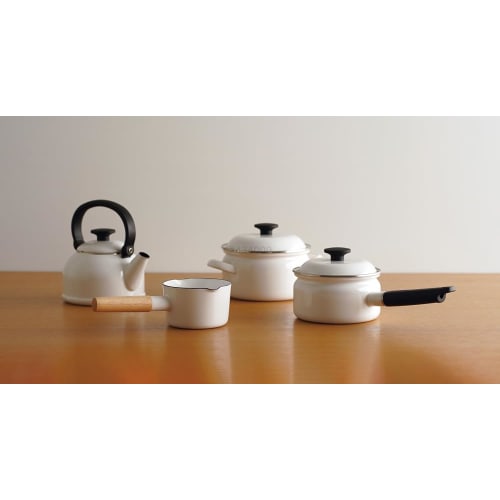 Fuji Enamel Pure White Kettle 1.8L PU-1.8K.W