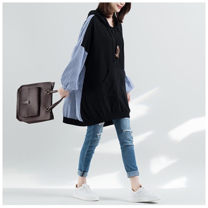 Large Size Women's Top Fashion Artistic Stripes Loose Autumn Casual Long Sleeved Hooded Sweatshirt