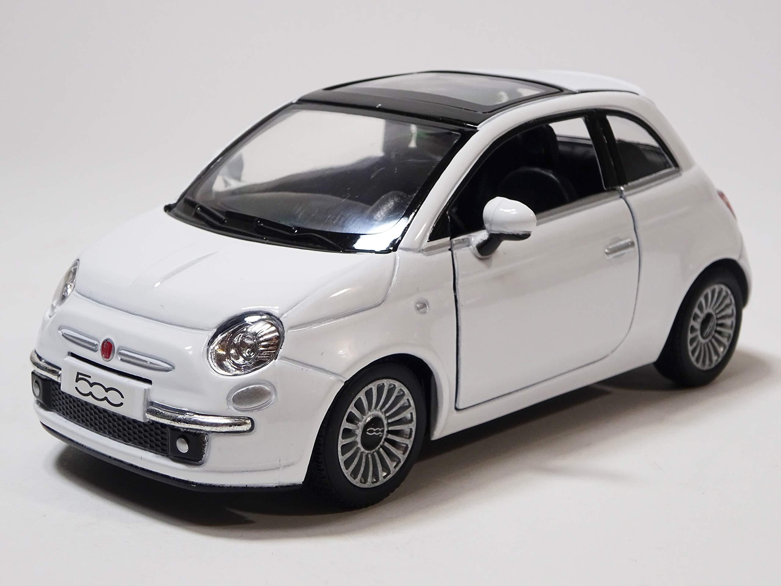 

Kinsmart Fiat 500 Белый Мини-автомобиль KT5345 1/28 белый