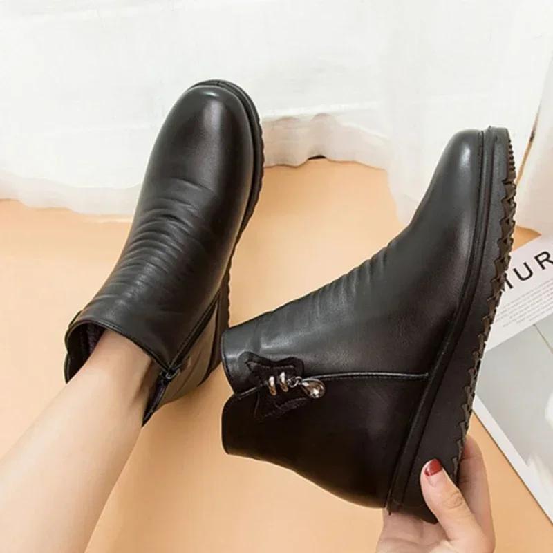 Fashion Winter Women's Boots Warm Cotton Shoes Soft Soles Womens Snow Boots Plush Nude Boots Comfortable 2024 New
