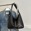 PU Leather Single Shoulder Bag Large Capacity Ladies Handbags Trendy Minimalist Tote Bag Commute