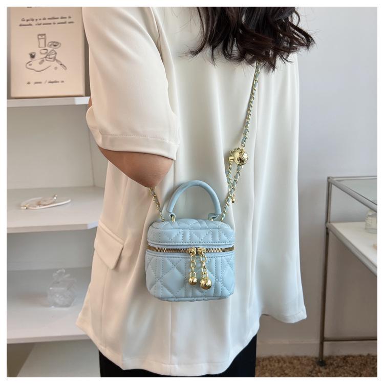 Sac Messenger Mini Chaîne Tendance pour Femmes 2025 - Collection Printemps/Été, Sac à Main Carré Petit et Polyvalent à la Mode