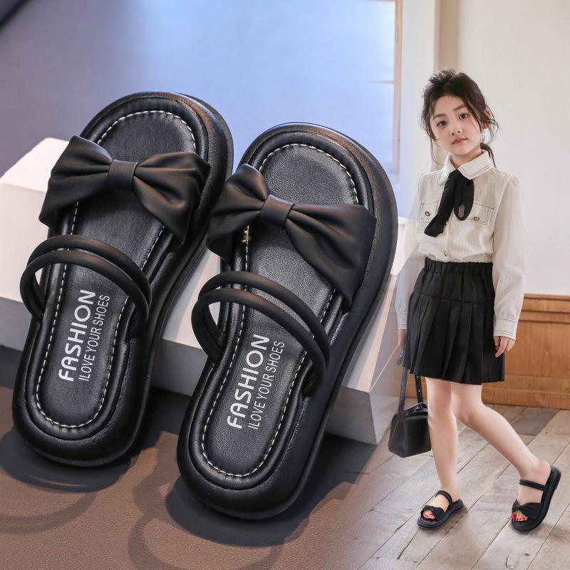 

Summer girls slippers 2025 new little fairy baby soft bottom non-slip outer wear princess slippers children s one-word drag 31 чёрный