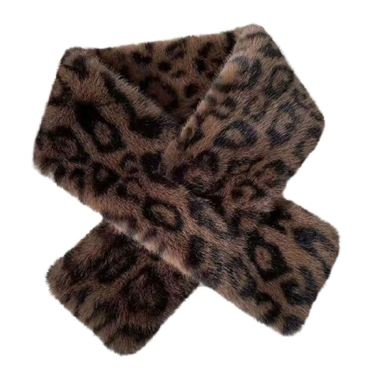 

Adjustable Leopard Pattern Scarf Fashion Winter Acccessory Neck Warmer Suitable for Daily Wear Faux Furs Ensuring Warmth