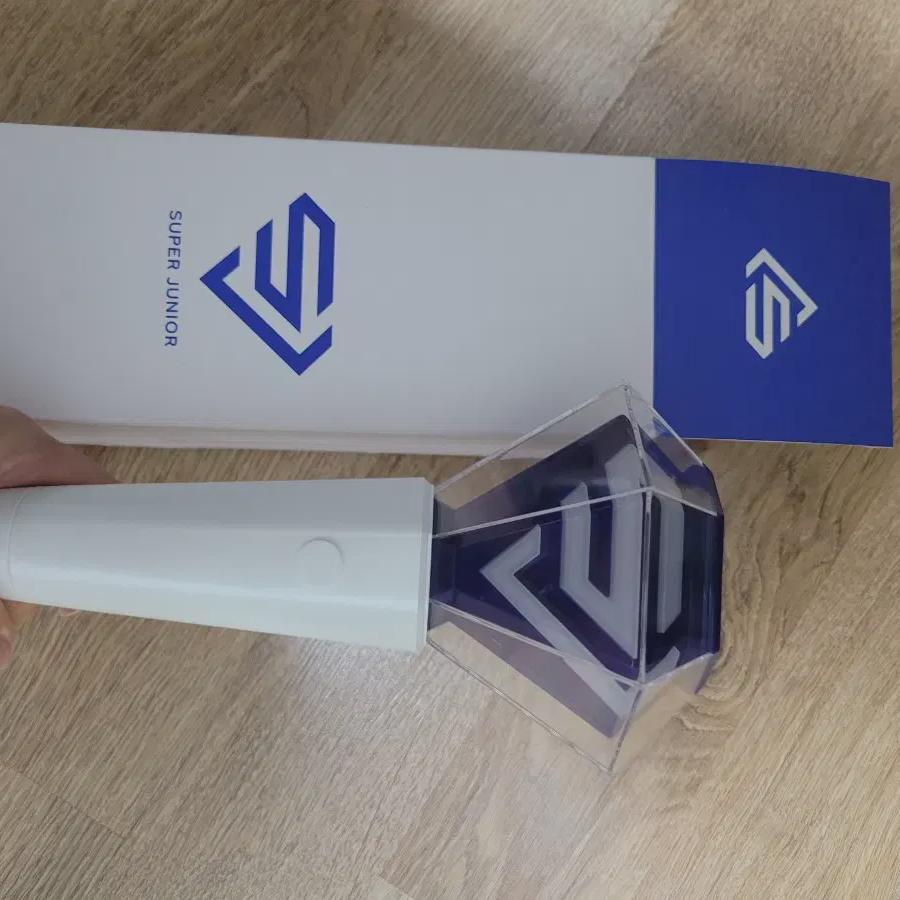 

Супер Юниорская Червинговая палочка Шубонг