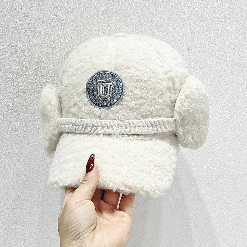 

Imitation Lamb Wool Baseball Cap Girls Winter Thickened Warm Ear Protection Hat Versatile Letter Soft Plush Caps Solid Color 54-59CM бежевый
