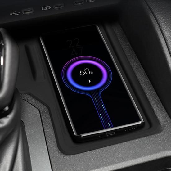 Bezdrátové nabíjení středové konzoly Ochranná podložka odolná proti opotřebení Neklouzavý design Vodotěsná podložka středové konzoly pro Toyota Prado 2024-2025