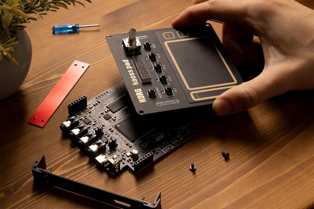 KORG NTS-3 Kaoss Pad Kit Programmable Effect Kit