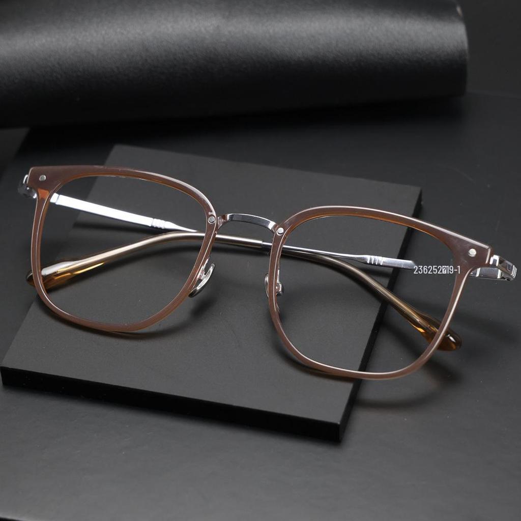 Ultralight Titanium Polygon Eyeglass Frame for Men and Women