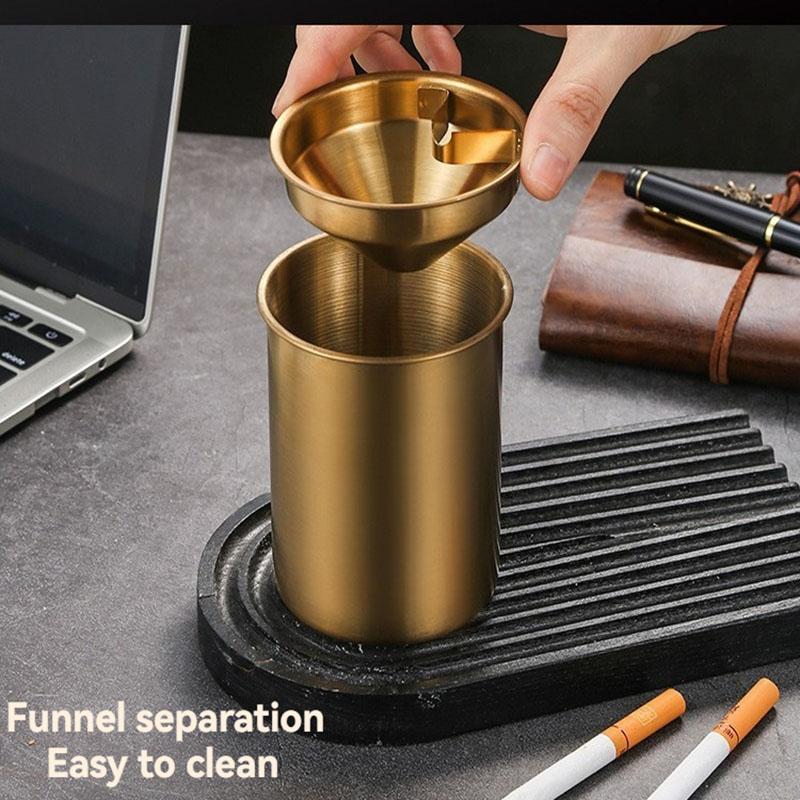 Thickened ashtray stainless steel household car ashtray Internet Coffee bar ashtray funnel with lid anti-fly ash anti-drop