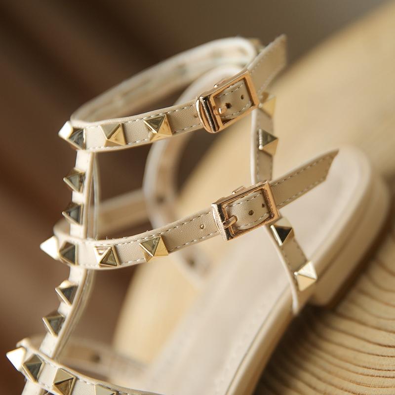 Fashion Women's New Spring/Summer Round Head Genuine Leather Cowhide Metal Rivet Low Heel Large Open Toe Roman Sandals