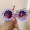 Retro Special Round Daisy Flower Sunglasses Woman  Vintage Fashion Brand Female Eyewear Party Travelling UV Shades