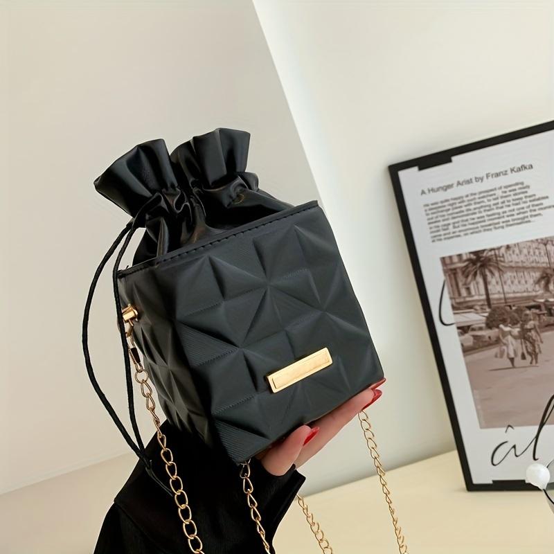 

Elegant Mini Grid Handbag with Fashionable Chain Shoulder Strap,, Available in Khaki, Pink, White, Black, Small Handbag