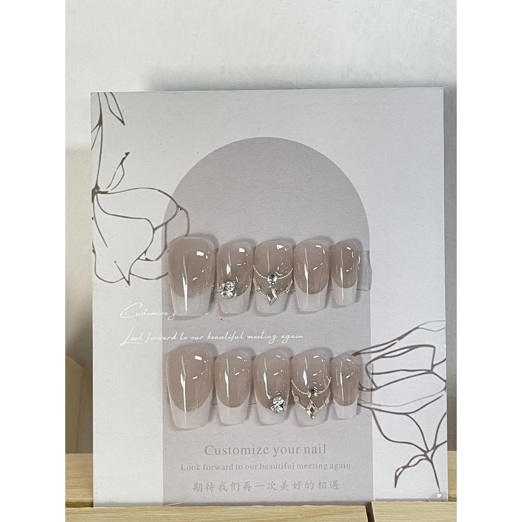 HANDMADE Artificial Nail French Cat's Eye Diamond Necklace Phototherapy Nails Fake Nails Reusable and Removable Nails