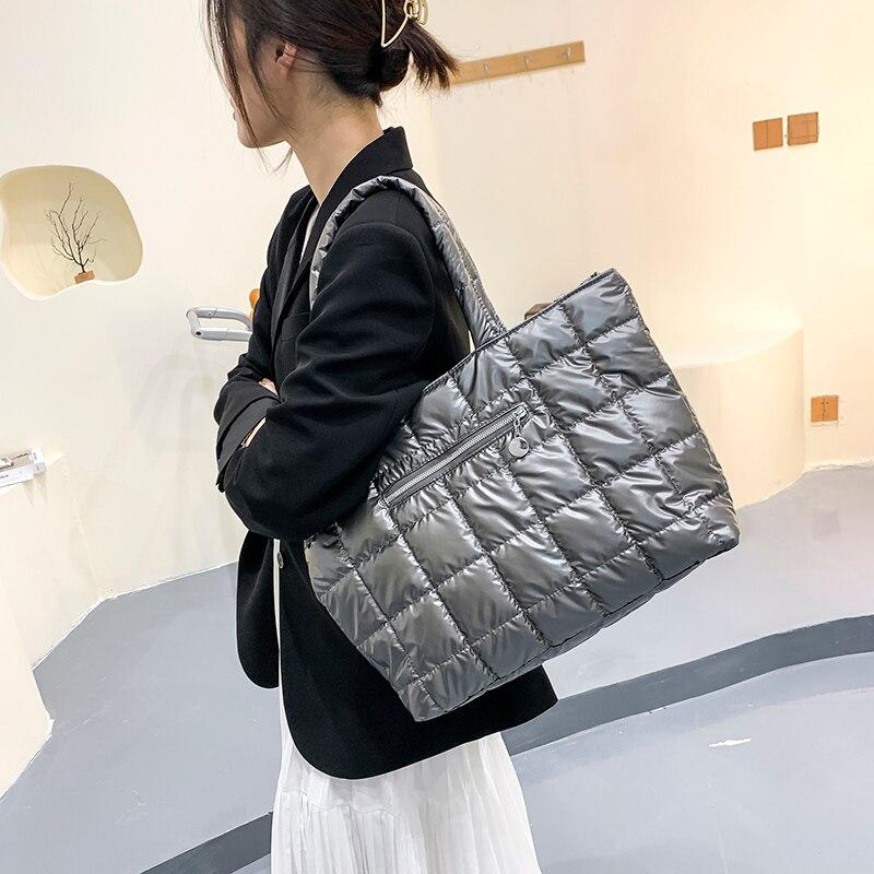 Nylon Waterproof Big Grid Soft High Capacity Shoulder Bag for Women 2025 Hit Winter Short Handle Padded Handbags Black