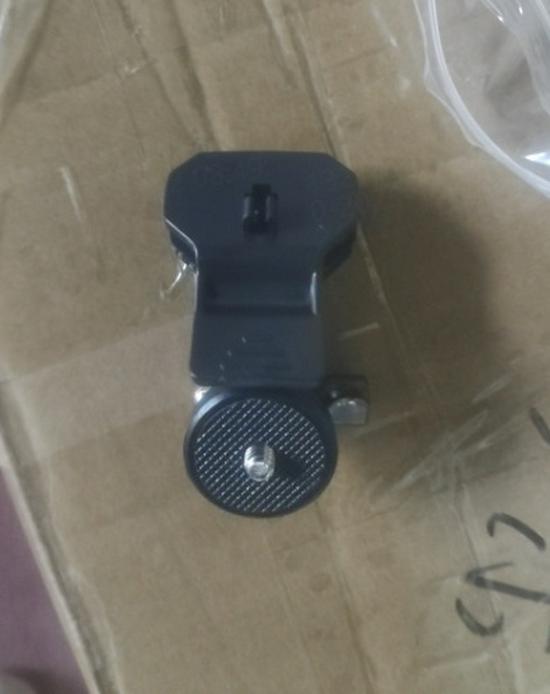 Universal Fill Light Phone Clip with 1/4 Interface, Cold Shoe Mount, Strong Grip for GoPro and Video Conferencing