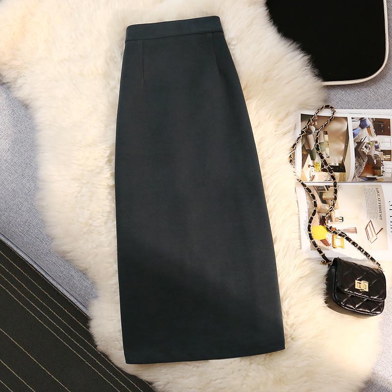Women's Slimming A-Line Black Wool Mid-Length Skirt - Thickened & High-Waist for 2024 Autumn/Winter.