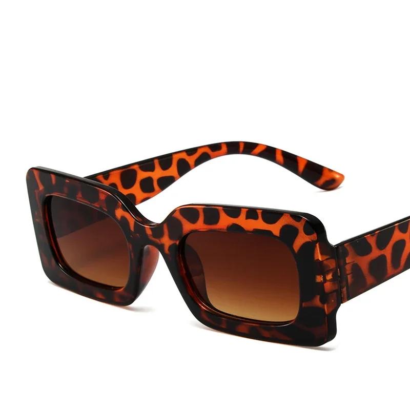 New Small Rectangular Women's Sunglasses Women Vintage Brand Sun Glasses Fashion Outdoor Street Photo Glasses UV400 Eyewear