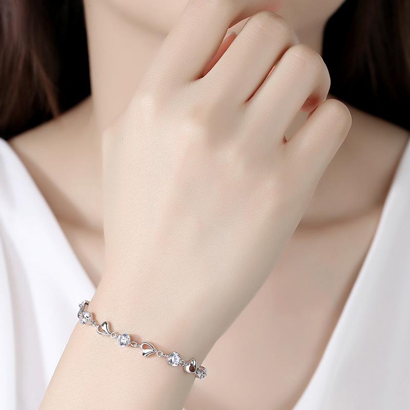 Bransoletka z cyrkonii w kształcie serca ze srebra próby 925 w kształcie serca, romantyczna propozycja dla dziewczyny