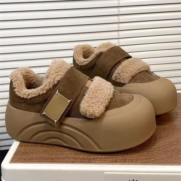 Mao Mao shoes thick-soled round head Velcro fleece thickened 22 autumn and winter new casual board shoes cotton shoes