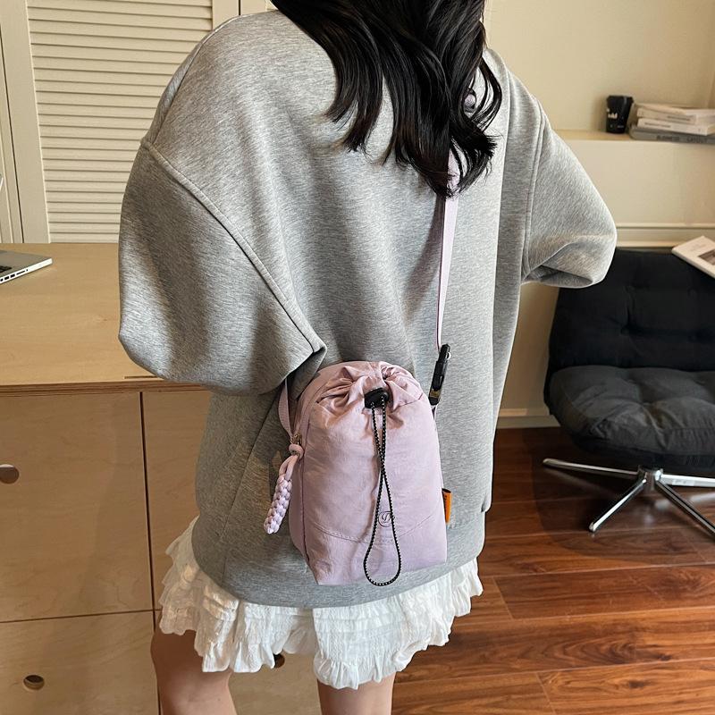 Mobile phone bag women's small satchel summer mini water cup kettle bag men's lightweight sports messenger bag