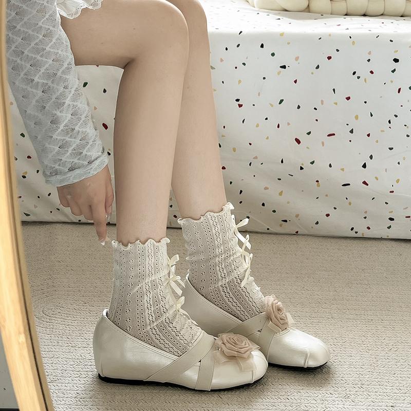 Spring Flower Women Flats Shoes Round Toe Ladies Casual Ballet Style Shoes Eelgant Leather Shoes