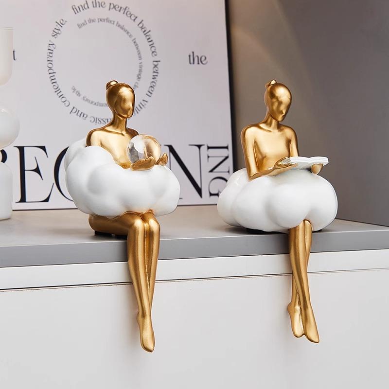 Creative Gold Modern Abstract Art Girl Figurine – Luxury Sitting Sculpture for Home, Living Room, Bookshelf, and Office Decor