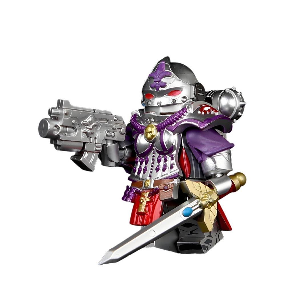 Golden Armor Battle Martyr Minifigure - Warhammer 40K Compatible Block Toy
