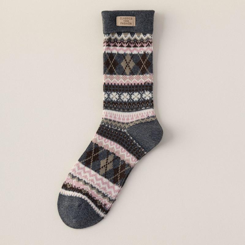 Ladies Autumn and Winter Retro Double Needle Double Road Cloth Standard Ethnic Style Pile Pile Cotton Socks
