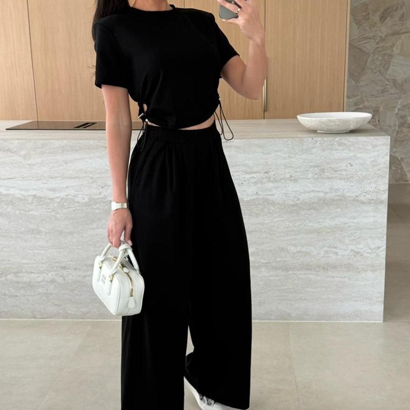 A Must-have Fashion and Simple Women's Short Blouse Suit On the Street, a Large Number of New Summer Clothes In Stock 8028