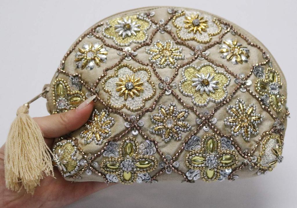 Tokyo Kankan Beaded Embroidered 20 X 15 Pouch, Beige, Cm, M42-1176BE