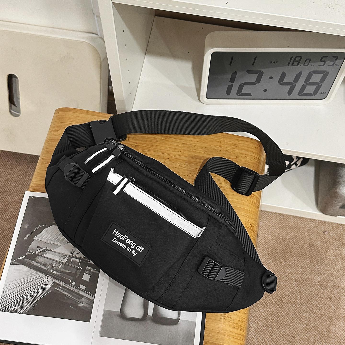 

Crossbody bag men s practical fanny pack casual versatile student riding shoulder breast bag women s backpack sports bag чорний