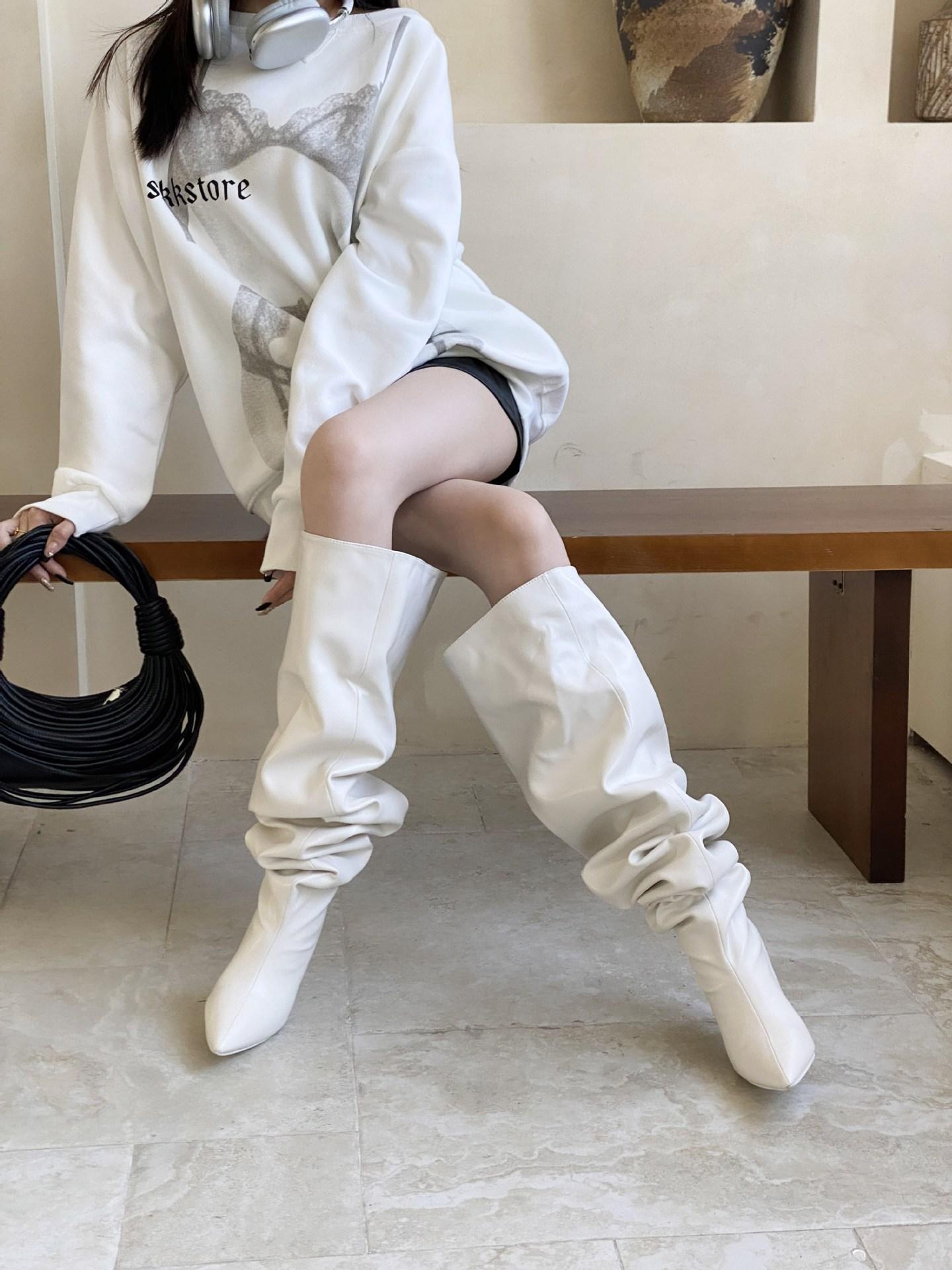 

2025 autumn new pointed thin heel high heel temperament thin French fashion sexy beauty female Internet celebrity boots 40 белый