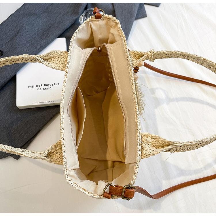 Seaside Vacation Beach Woven Bag Spring New Handheld Straw Bag Commuter Shoulder Messenger Bag Woven Straw Tote Bag for Women
