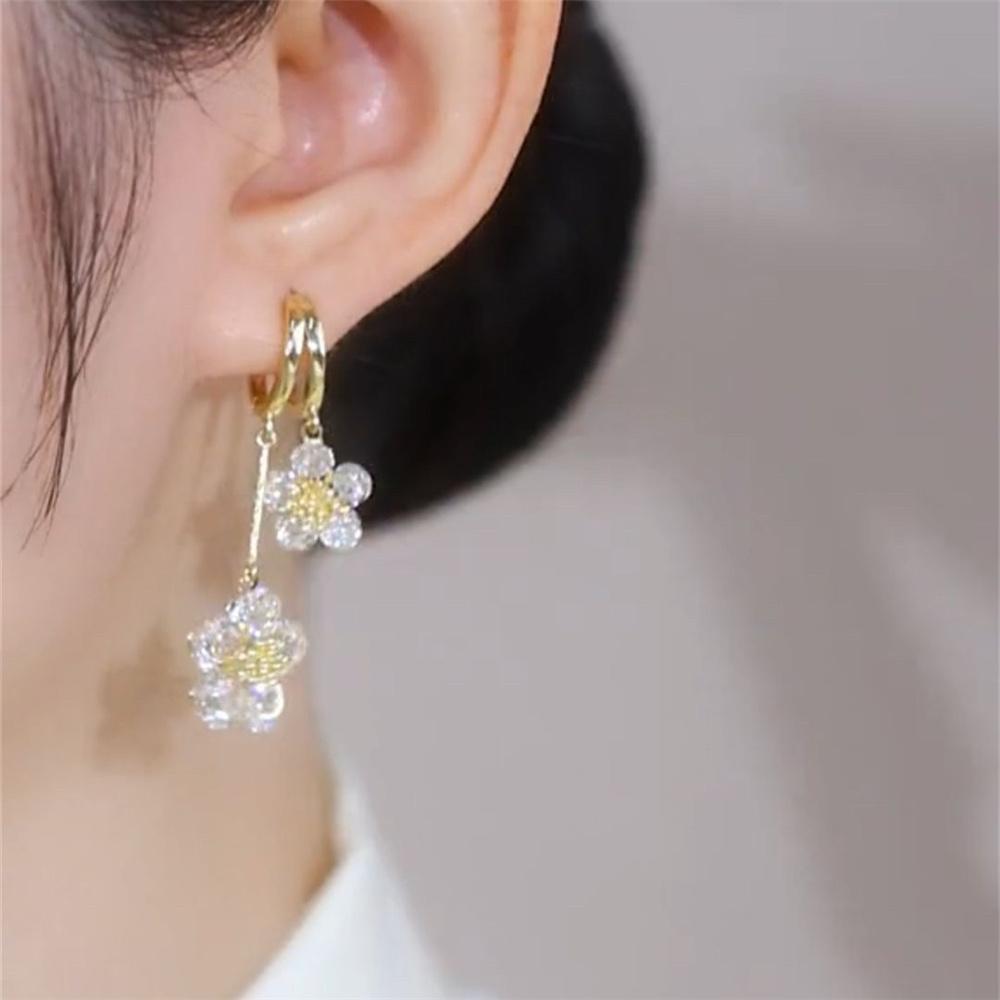 Female White Zircon Stone Flower Hoop Earrings Vintage Fashion Gold Color Wedding For Women