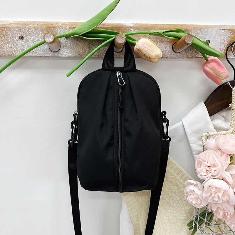 Stylish 2024 Japanese Fashion Crossbody Bag Lightweight Nylon Shoulder Bag For Daily Use