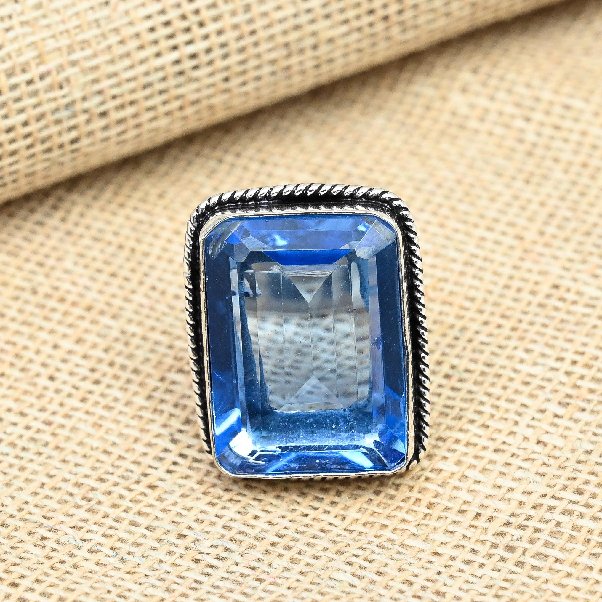 

Ювелирное кольцо квадратной формы ручной работы из стерлингового серебра 925 пробы с танзанитом для нее 10