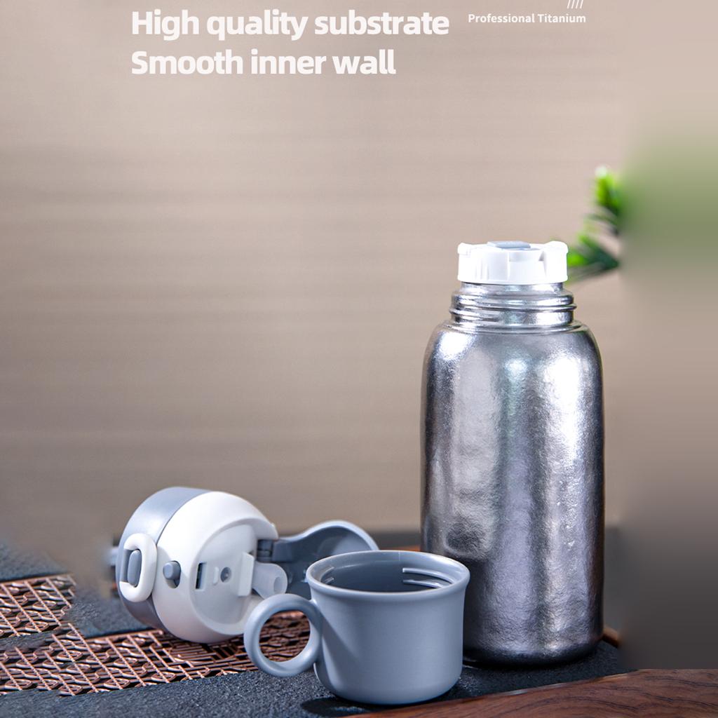 Titan Wasserflasche Isolierte Wasserflasche mit Strohhalm 600ml Doppelwandig Isoliert Ultraleicht Tragbar