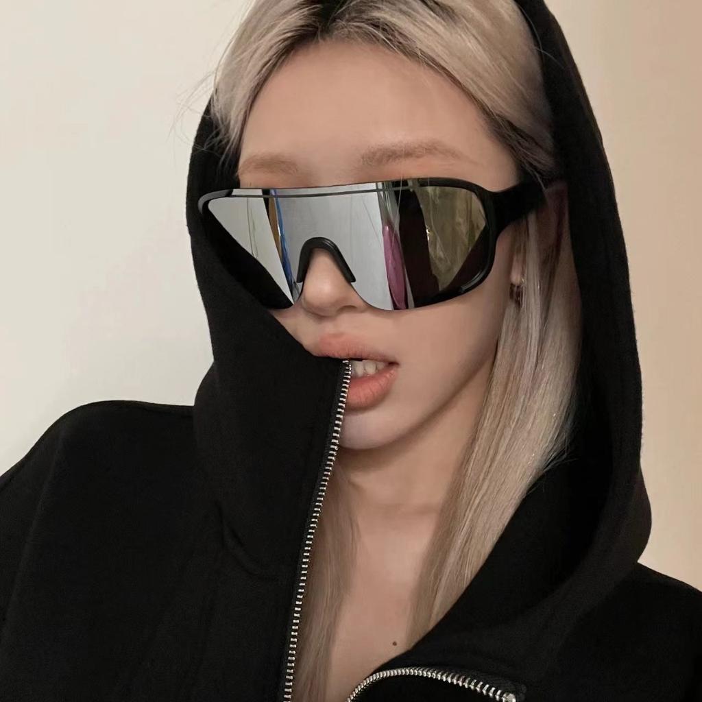 Neuer Stil Outdoor Sport Radsportbrille Winddicht Blendfarben Klettern Sonnenschutz Weiß Quecksilber Sonnenbrille Einteilige Sonnenbrille