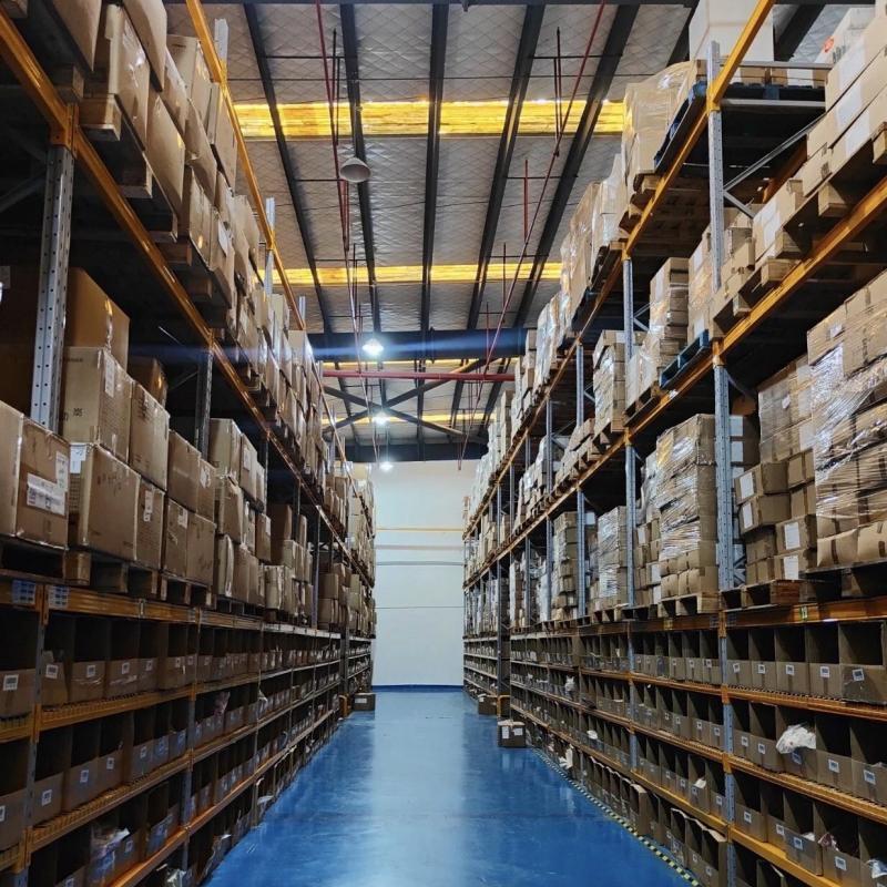 W25Q128JVSIQ SOIC-8 208mil NOR Flash-Speicherchip