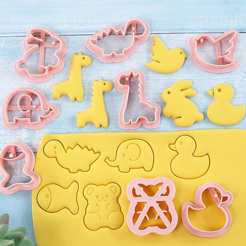 8Pcs Animals Cookie Mold Set Cartoon Cookie Stamp Fondant Cake Decoration Tools 3D Hand Pressure Plastic