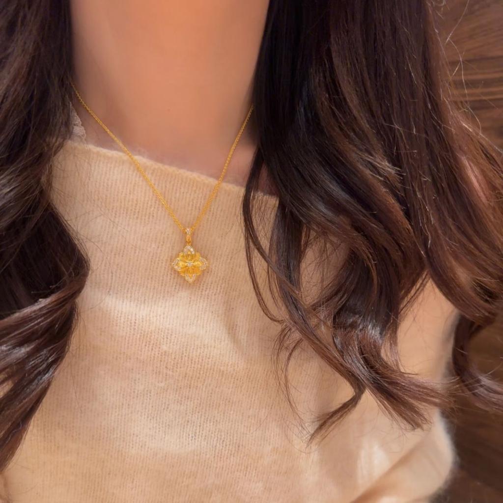 Buchi Brushed Clover Necklace Pendant Light Luxury Diamond Octagram Earrings Flower Ring