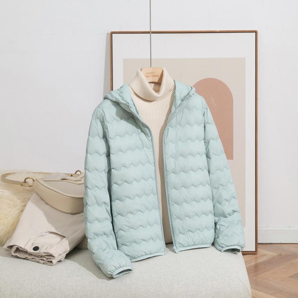 Autumn/Winter 2025 Women's Hooded Wave Pattern Short Down Jacket - 90% White Duck Down, Lightweight, Zipper Outerwear.