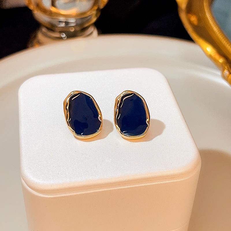 Winter Retro Unregelmäßig Geometrisch Marineblau Tropfglas Steckerohrringe Nische Einfaches Design Steckerohrringe Damen