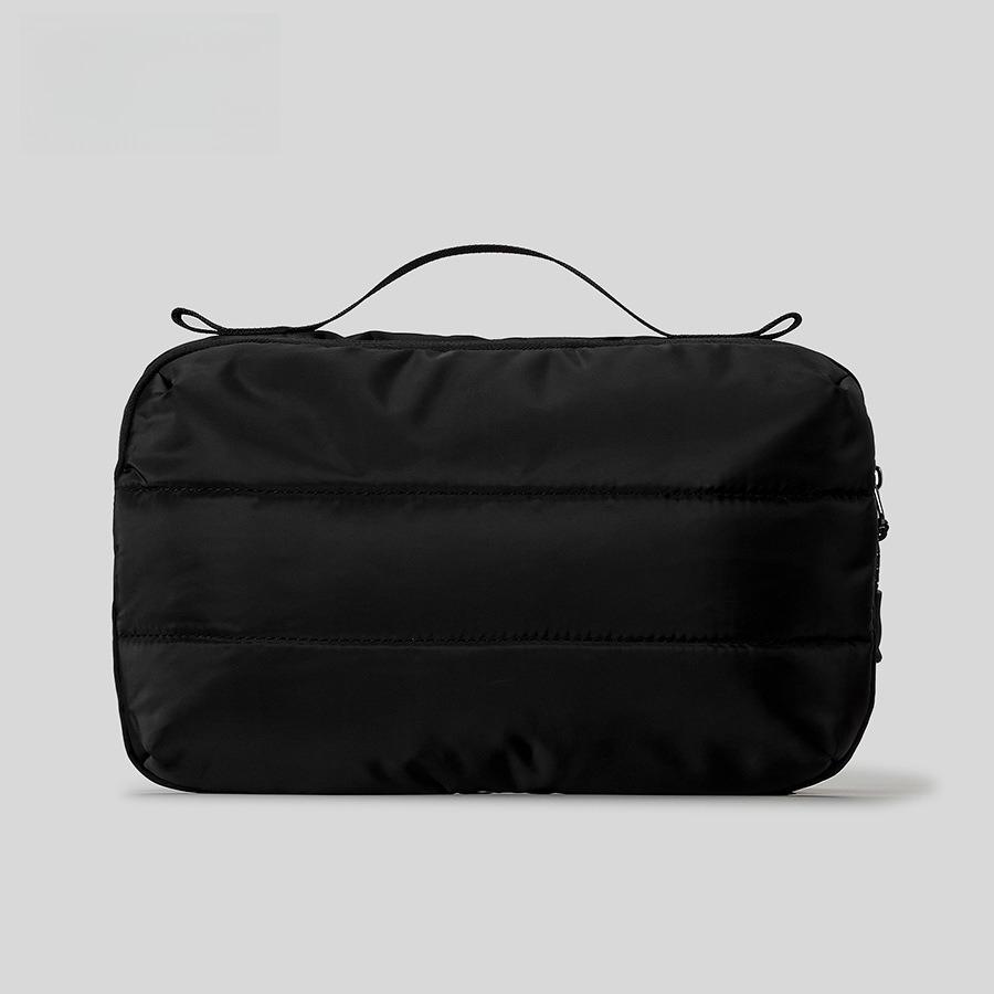 

Small Shoulder Bag Puffy Crossbody Purse for Women Lightweight Small Puffer Purses,Hobo Handbag 30x19x10cm