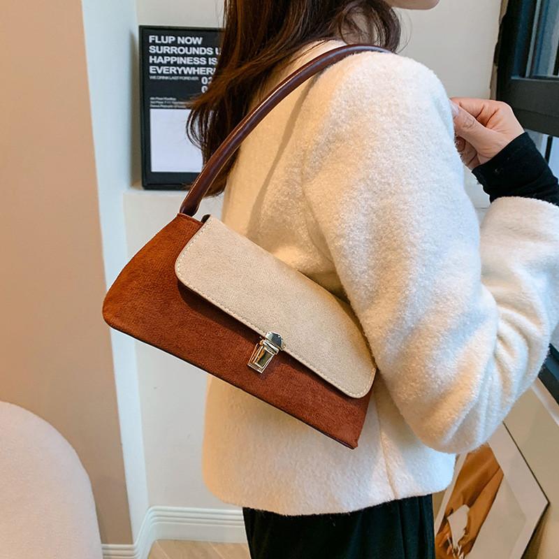 Chic Minimalist Shoulder Bag For Women Featuring Soft Suede And Magnetic Closure
