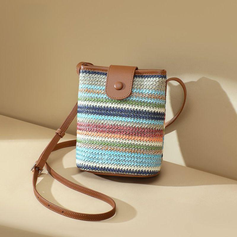 Woven shoulder bag Women's messenger bag Rainbow women's bag Light commuter casual mobile phone bag Versatile bag