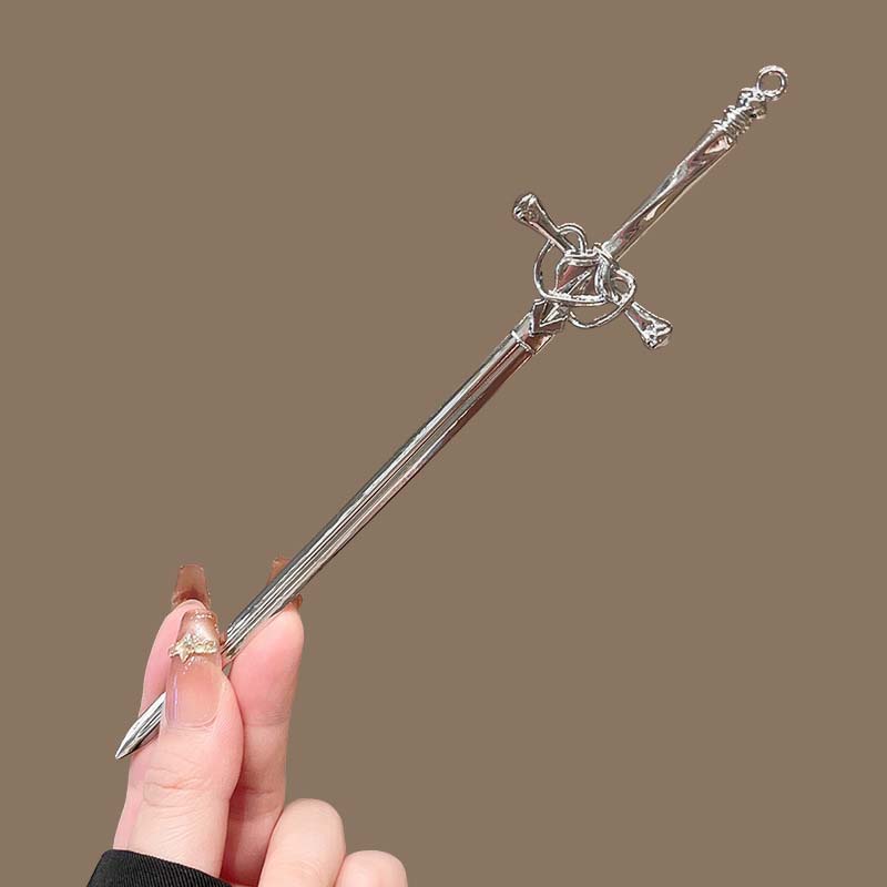 

2025 Новая китайская заколка для волос в виде меча для женщин, панк, серебристого цвета, металлическая, в форме сердца, с крестом, с кисточкой, палочки для волос, аксессуары для волос, головной убор серебряный