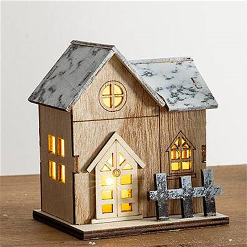 Christmas Wooden Desktop Decorative Ornaments Village Houses Adornment Small Ornament for Table Centerpiece
