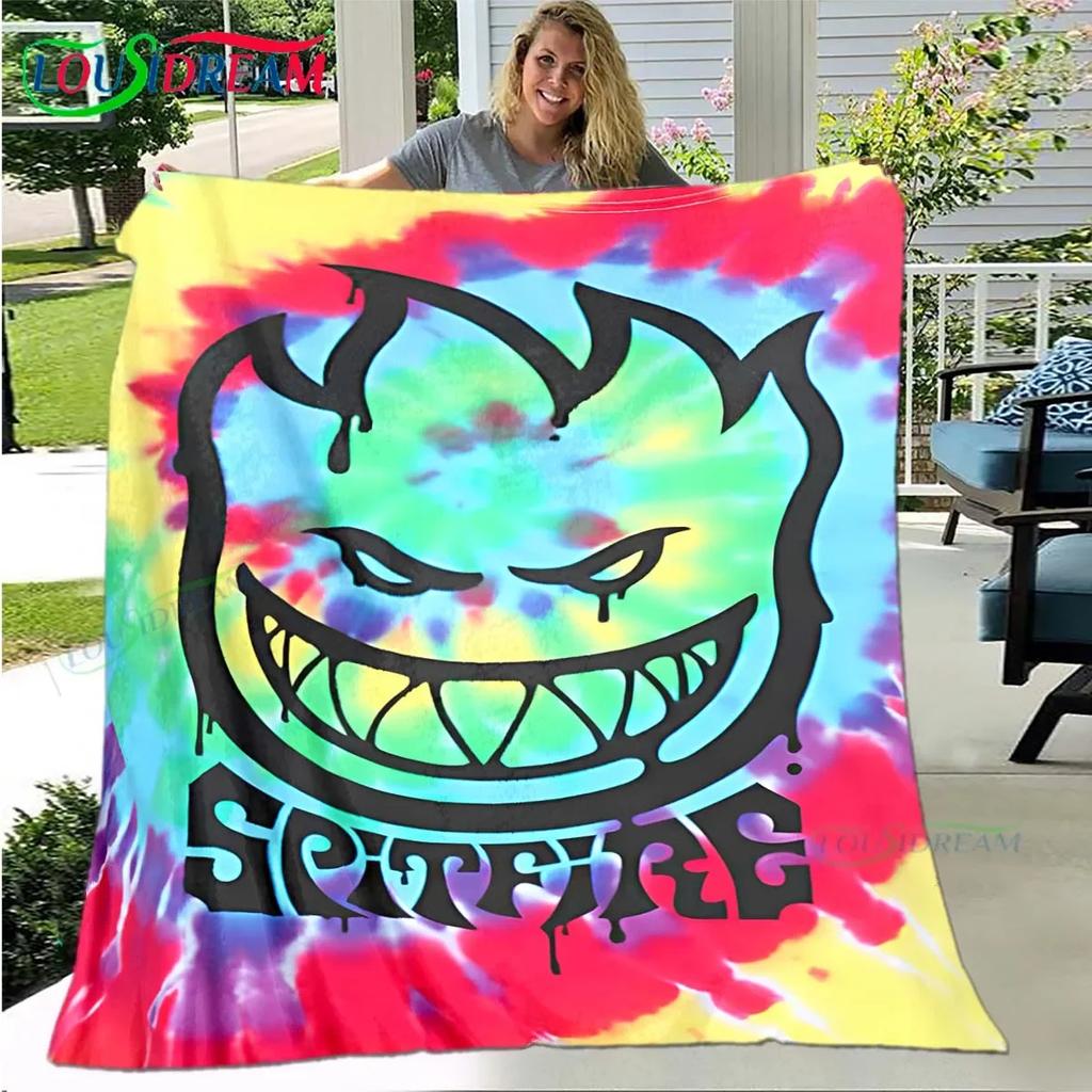 Fashion S-Spitfire Logo Pattern Blanket Flannel Thin Blanket Portable Home Travel Office Lunch Break Blanket Birthday Gift